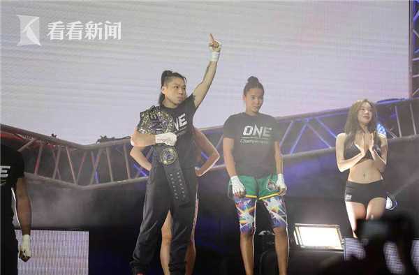 保罗芭芭拉1980年合作-斯顿手颠覆传统流行文化 示例图 - 说明文字