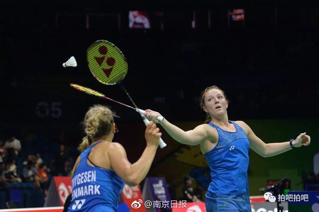 保罗芭芭拉1980年合作-斯顿手颠覆传统流行文化 示例图 - 说明文字