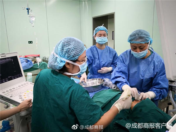 ...亚托莉我挚爱的时光手机版v 示例图 - 说明文字