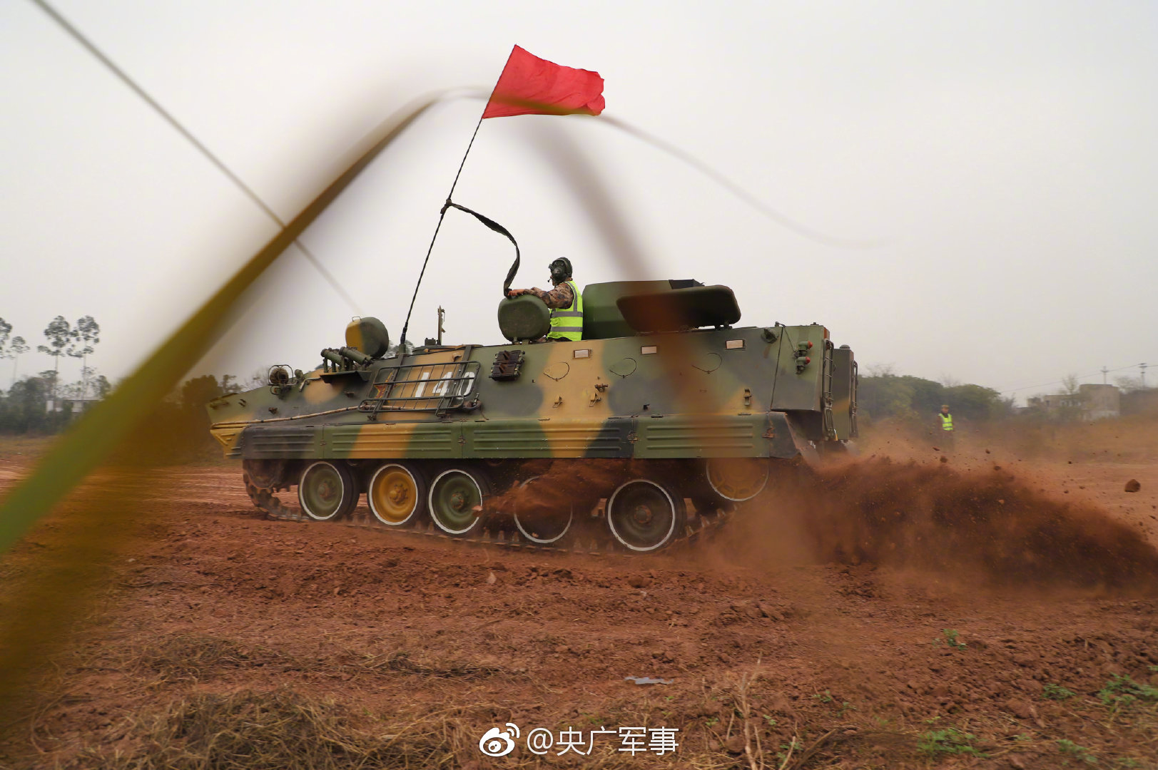 女警花闺房处女学习新技能准备晋升 示例图 - 说明文字