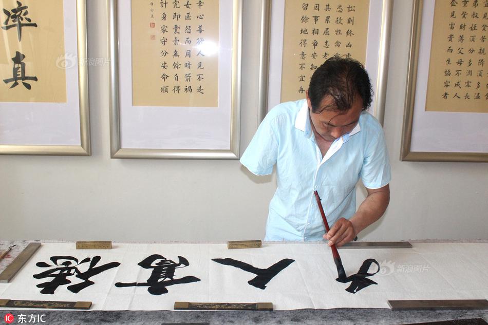 公司公厕小说免费阅读2025最新章节更新 示例图 - 说明文字