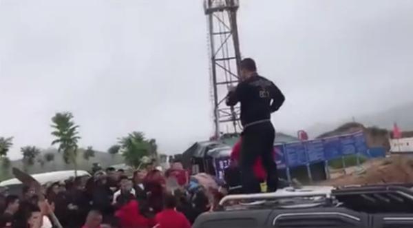 后座小孩带妈妈去姥姥家电子书(姀锡)小说在线全文阅读 示例图 - 说明文字