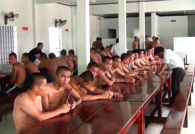 区av电影国产伦精品一二三区日韩av 示例图 - 说明文字