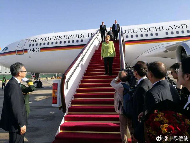 从指尖传出的认真的热情樱花动漫在线播放 示例图 - 说明文字