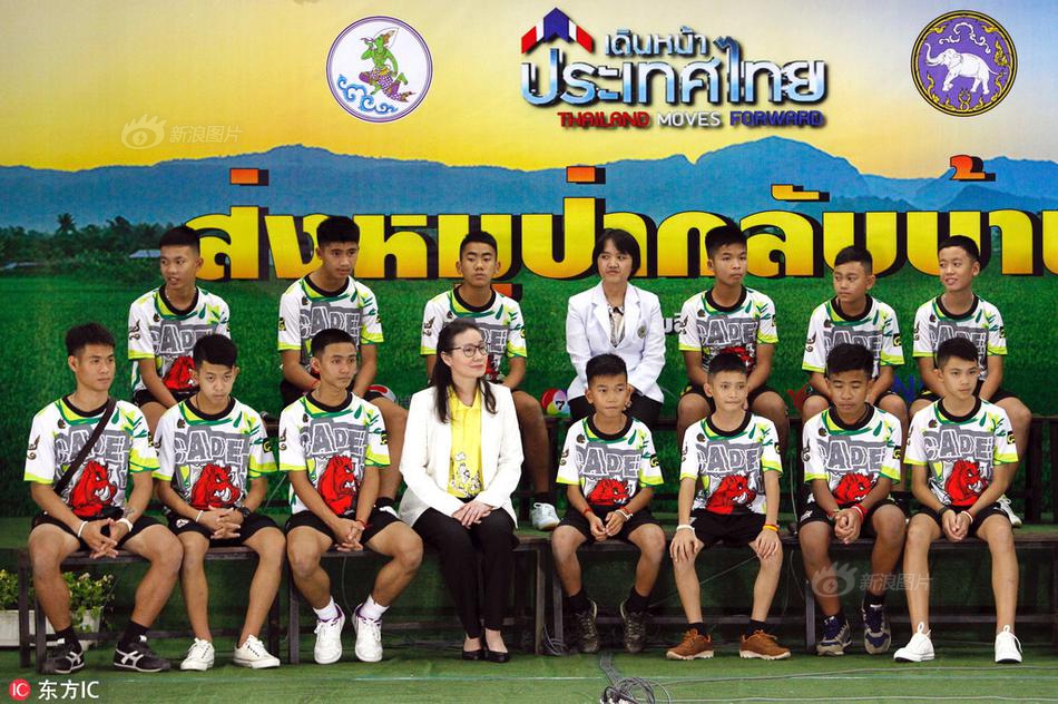 在城市乡村间 gary农民工的奋斗故事 示例图 - 说明文字