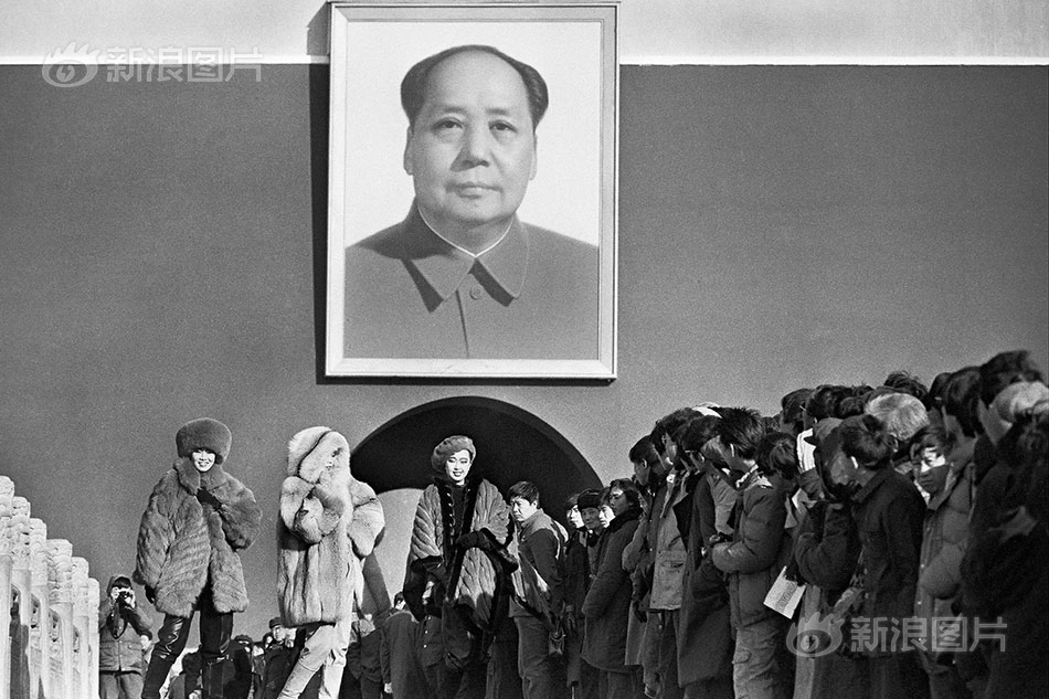 在我眉心中藏着一个独特的世界 示例图 - 说明文字