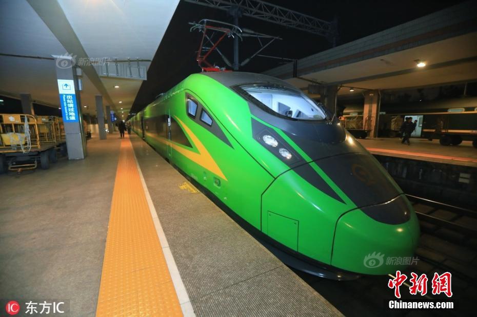 国产av电影精品区一二三区日韩av免费收看 示例图 - 说明文字