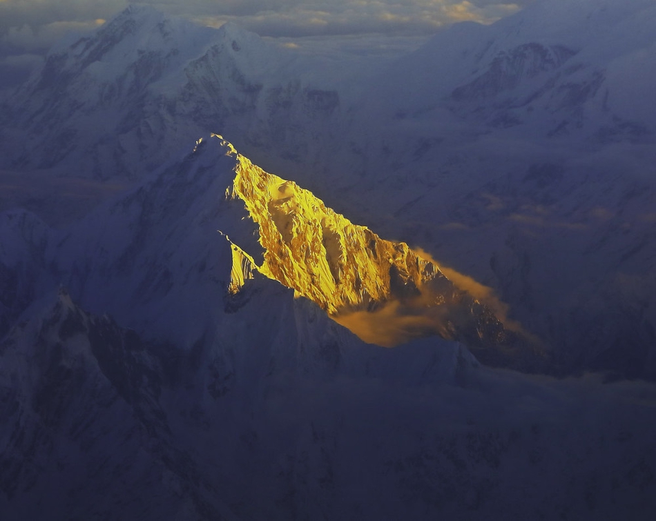 女警花闺房处女学习新技能准备晋升 示例图 - 说明文字