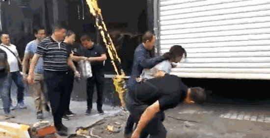 cf电竞新星云悠悠人物介绍游戏攻略 示例图 - 说明文字