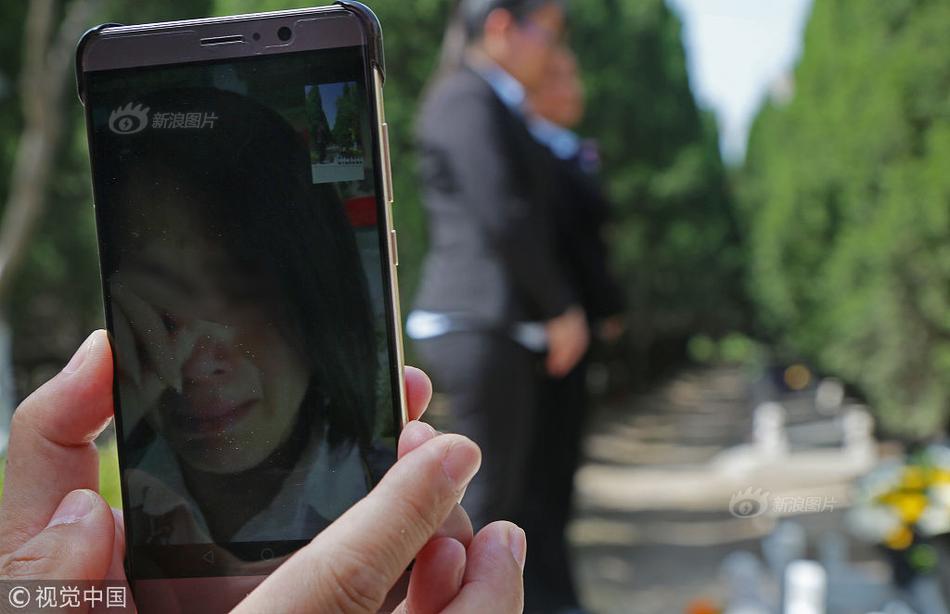 8x8x多重含义数学科技文化中应用 示例图 - 说明文字