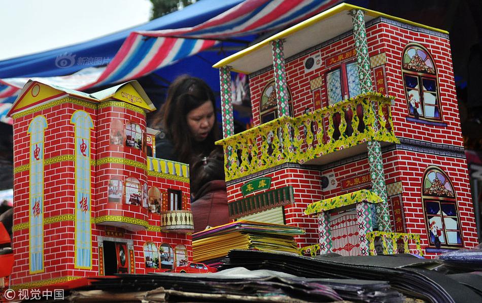 惊人色骚妇公共场合大胆视频曝光 示例图 - 说明文字