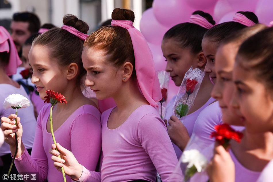 你下水好多下水道高清免费在线观看 示例图 - 说明文字