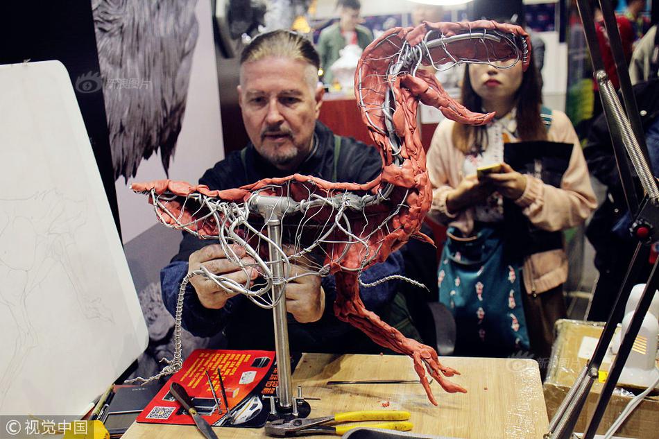 公司公厕小说免费阅读2025最新章节更新 示例图 - 说明文字