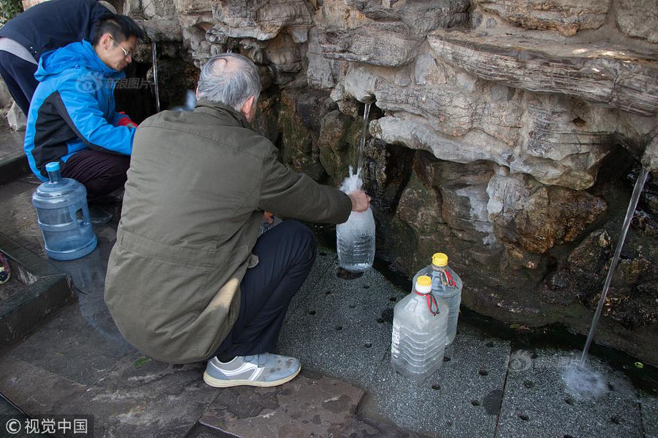 尽情在房间里玩耍游戏冷狐版下载-2021最新冷狐游戏下载链接 示例图 - 说明文字