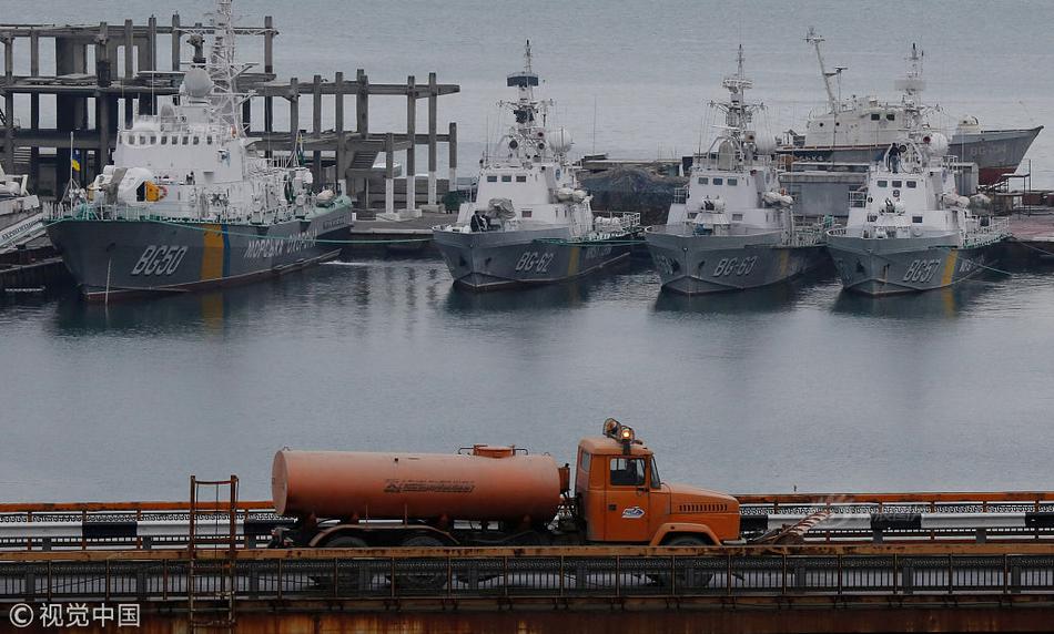 尽情在房间里玩耍游戏冷狐版下载-2021最新冷狐游戏下载链接 示例图 - 说明文字