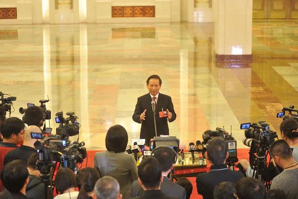 上半年全国社会物流总额1674万亿元，恢复稳定态势持续 示例图 - 说明文字