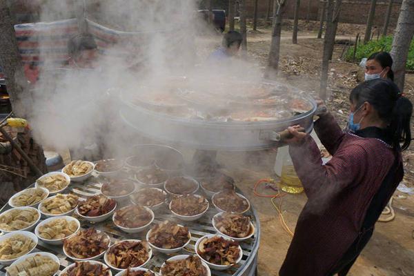 五情天综合基地揭秘幸福秘密 示例图 - 说明文字