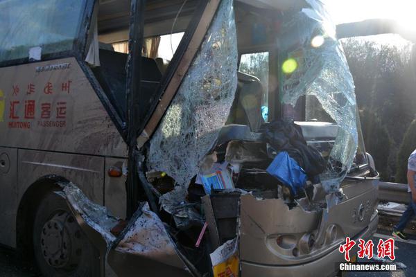 cf电竞新星云悠悠人物介绍游戏攻略 示例图 - 说明文字