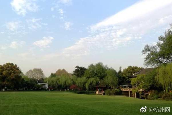 8x8x多重含义数学科技文化中应用 示例图 - 说明文字