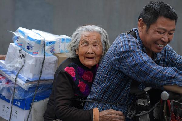 呕吐=美团姑娘怎么约，美团骑手如何进行预约(2024-12-07 21-0) 示例图 - 说明文字