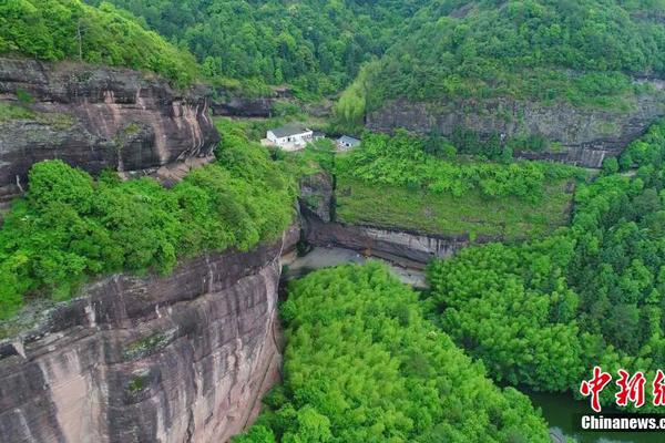 ...atri -my dear moments-手机版v 示例图 - 说明文字