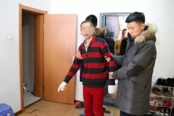 ...亚托莉我挚爱的时光手机版v 示例图 - 说明文字