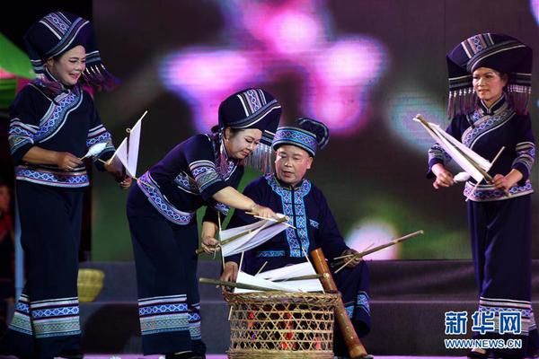 ...atri -my dear moments-手机版v 示例图 - 说明文字