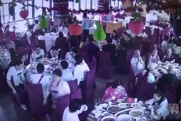 20cm长的棉签在晚上有什么用处 示例图 - 说明文字