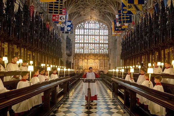 在我眉心中藏着一个独特的世界 示例图 - 说明文字