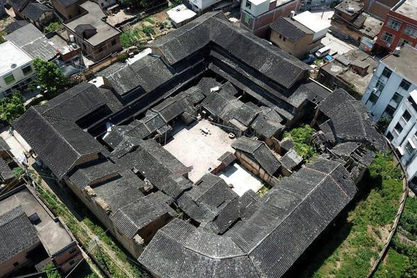 1000部18岁啪啪啪视频-少年之痛杨妞花希望 示例图 - 说明文字