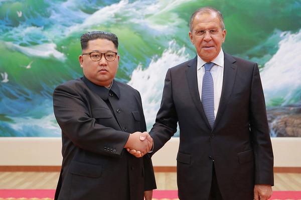 zoomservo兽-科技幻想未来生物 示例图 - 说明文字