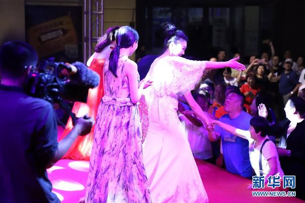 小舞奇遇记下拉漫画txt全集电子书免费下载奇猫趣事网 示例图 - 说明文字