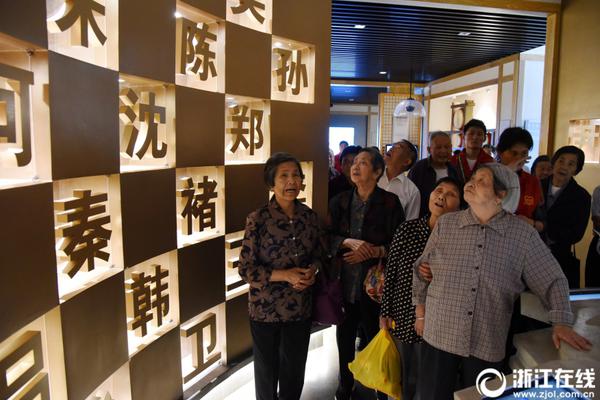 26uuu偷拍亚洲欧洲综合精彩镜头 示例图 - 说明文字