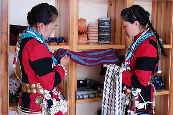 上位勾引h师生出轨兔子爱吃草新章节-上位勾引 示例图 - 说明文字