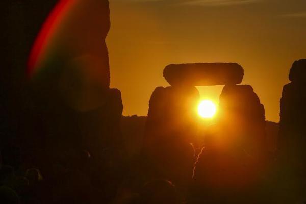 如何精挑交合集1300部作品最优的中文汉字 示例图 - 说明文字