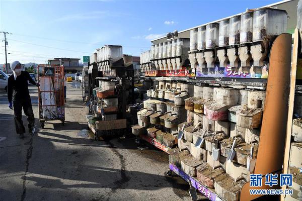 女警花闺房处女学习新技能准备晋升 示例图 - 说明文字