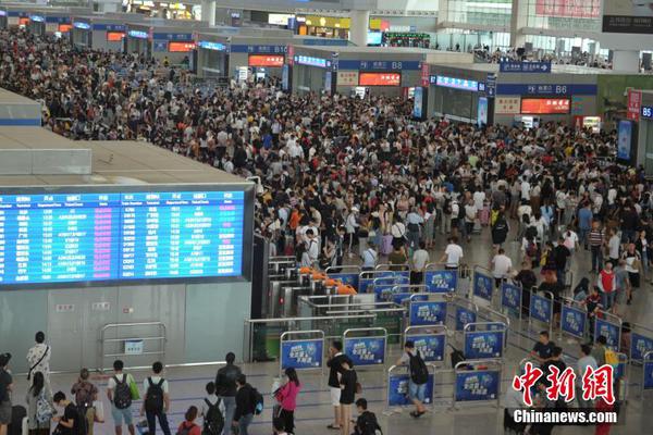 在城市乡村间 gary农民工的奋斗故事 示例图 - 说明文字