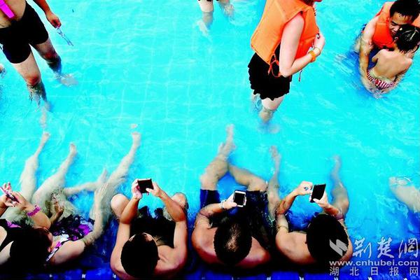 从指尖传出的认真的热情樱花动漫在线播放 示例图 - 说明文字