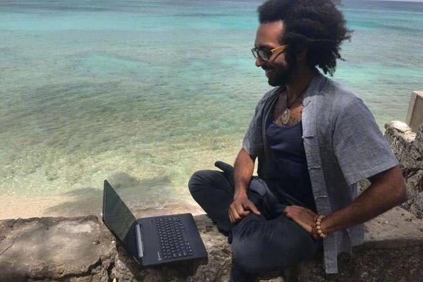 安全找到18游戏入口，避开常见问题和风险的指南 示例图 - 说明文字