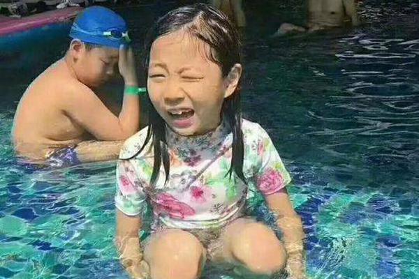 zoomservo兽-科技幻想未来生物 示例图 - 说明文字