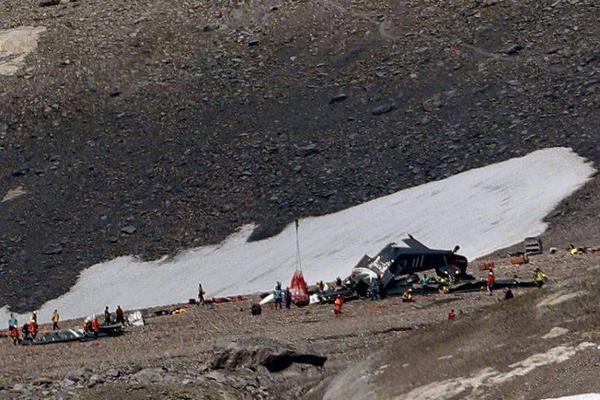 国产av电影精品区一二三区日韩av免费收看 示例图 - 说明文字