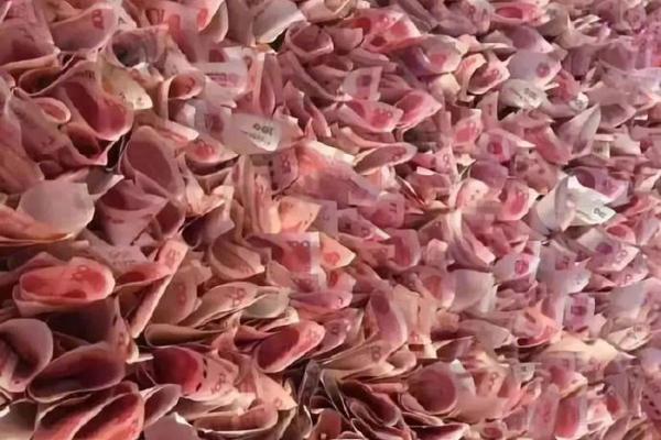 喜欢bl动画的你，来看这些车车动画推荐吧！bl的车车动画 示例图 - 说明文字