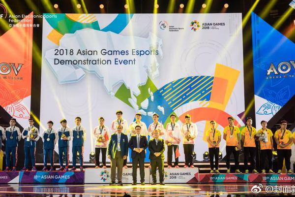 喜欢bl动画的你，来看这些车车动画推荐吧！bl的车车动画 示例图 - 说明文字