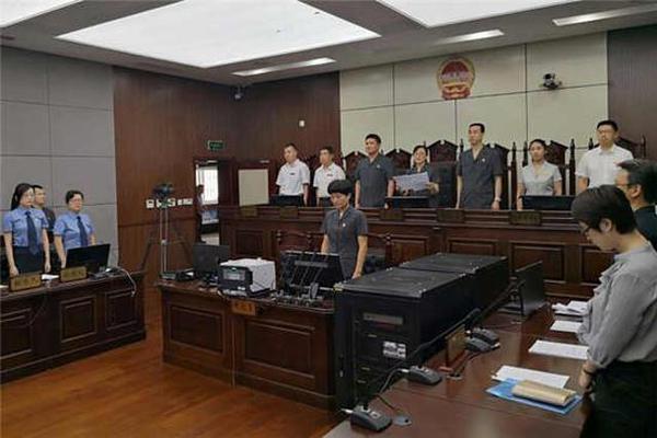 女警花闺房处女学习新技能准备晋升 示例图 - 说明文字