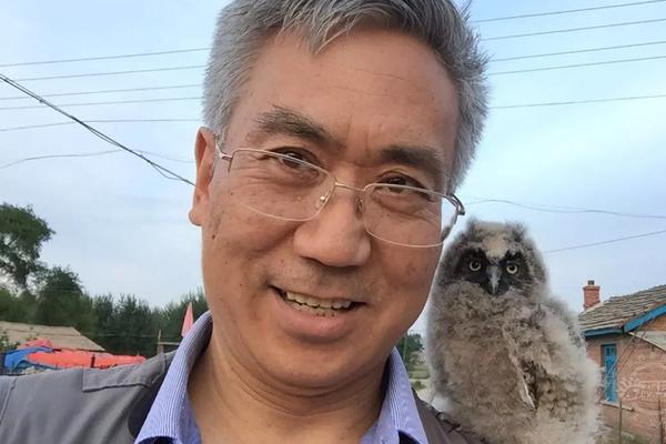 尽情在房间里玩耍游戏冷狐版下载-2021最新冷狐游戏下载链接 示例图 - 说明文字