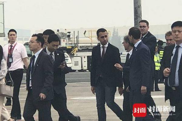 你下水好多下水道高清免费在线观看 示例图 - 说明文字