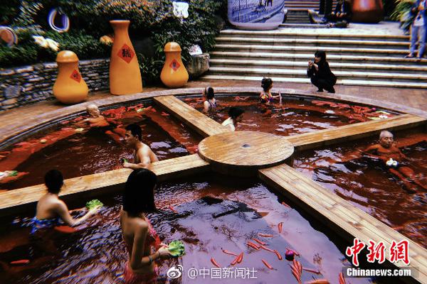 8x8x多重含义数学科技文化中应用 示例图 - 说明文字