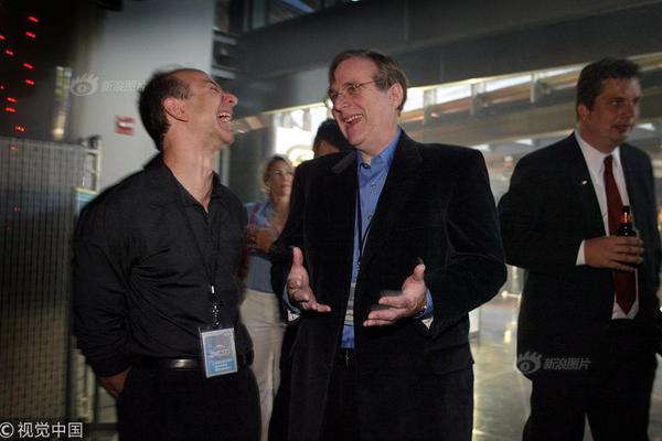 在我眉心中藏着一个独特的世界 示例图 - 说明文字