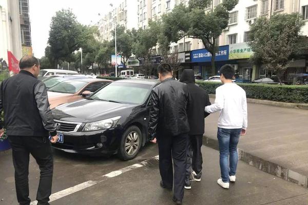 庙里的和尚猛免费在线阅读_四缺一_全集最新收录 示例图 - 说明文字