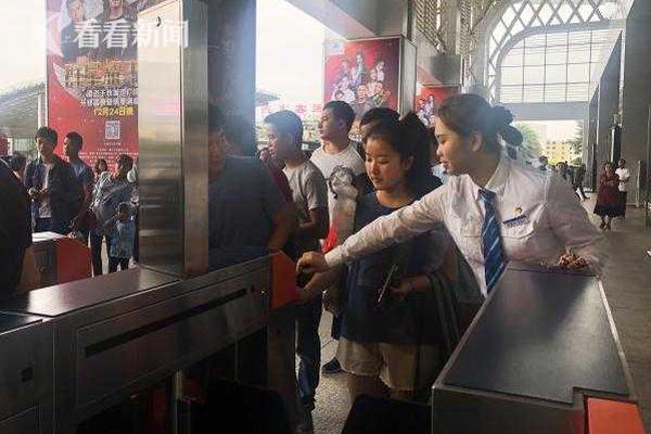 和尚庙里猛如虎免费在线阅读_四缺一_全集最新 示例图 - 说明文字